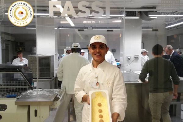 ateno-del-gelato-corso-gelateria-024F7927ED-FC45-3C38-894B-7E71E28FA83C.jpg